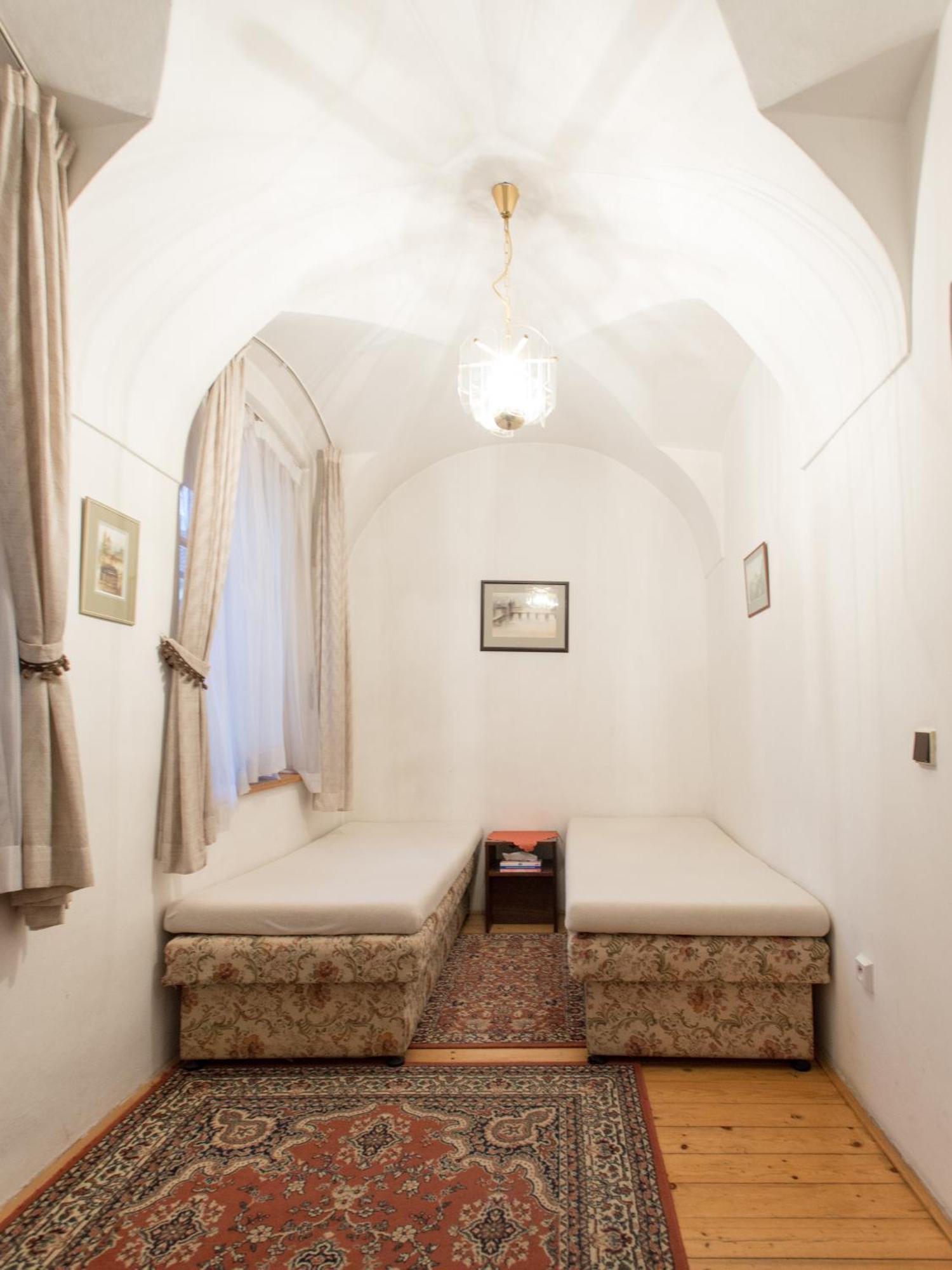 Pension Dientzenhofer Прага Экстерьер фото