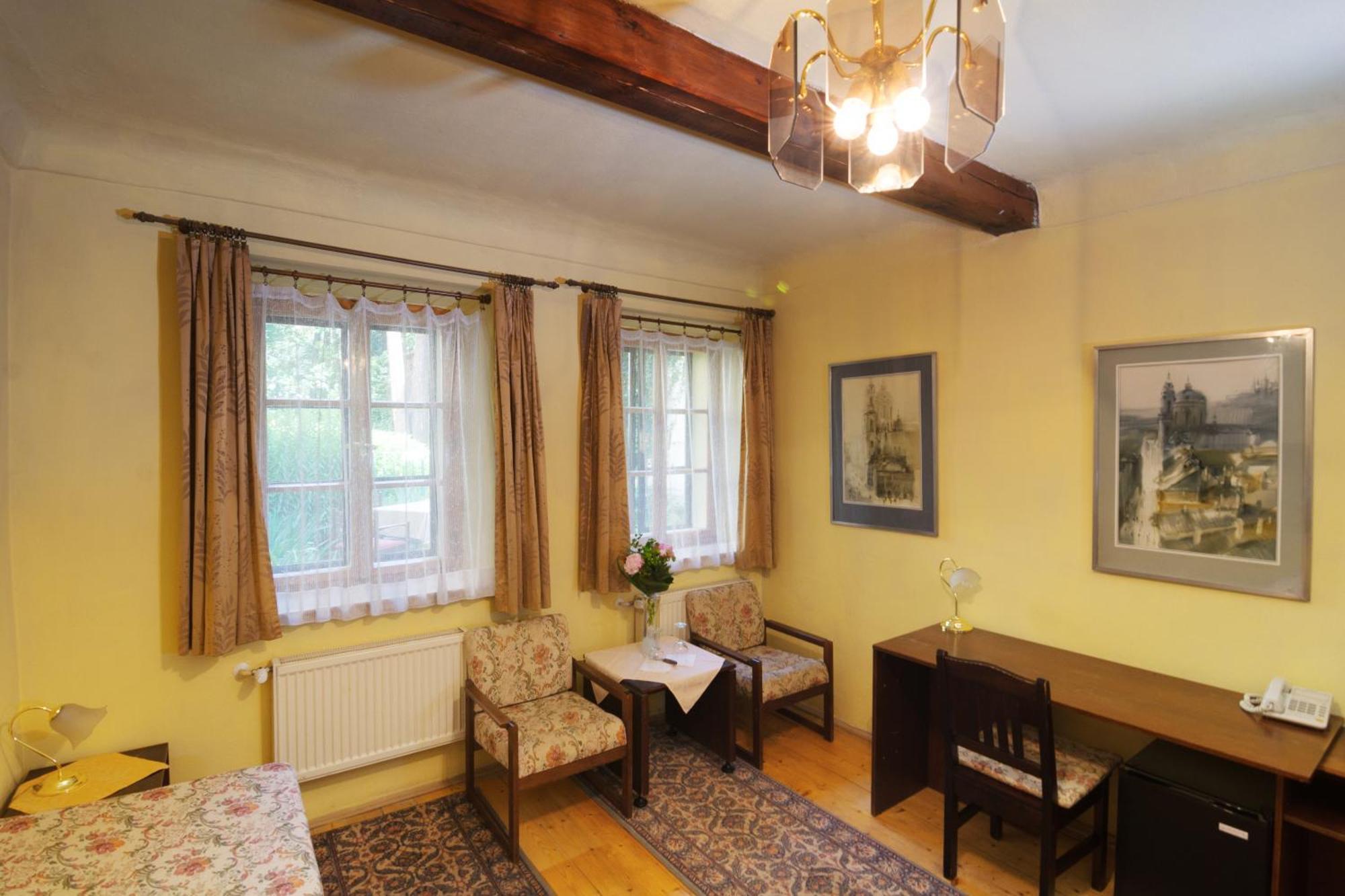 Pension Dientzenhofer Прага Экстерьер фото