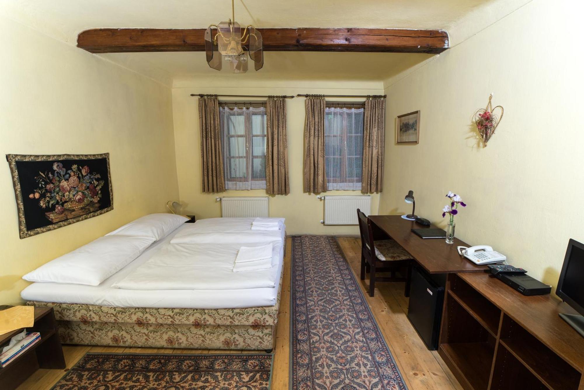 Pension Dientzenhofer Прага Экстерьер фото