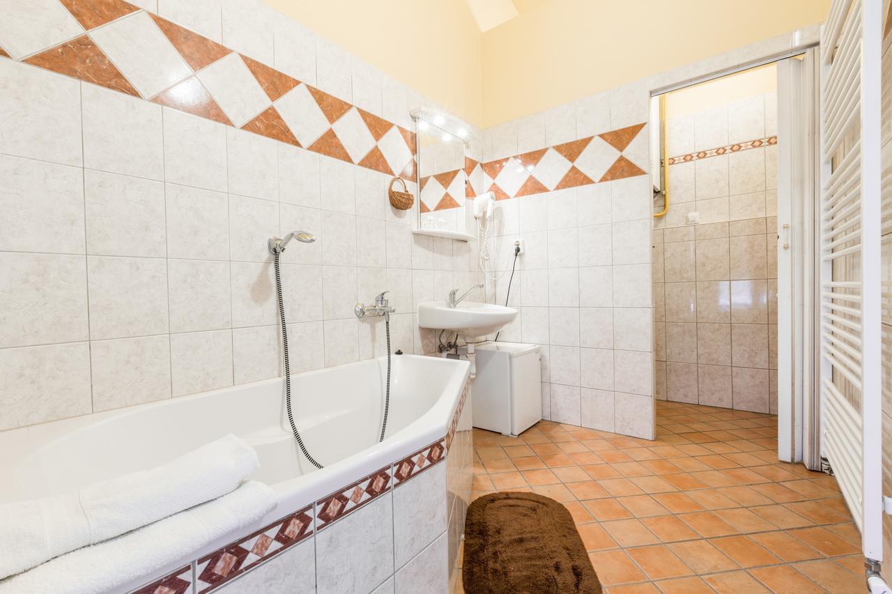 Pension Dientzenhofer Прага Экстерьер фото